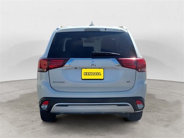 2020 Mitsubishi Outlander SEL photo 4