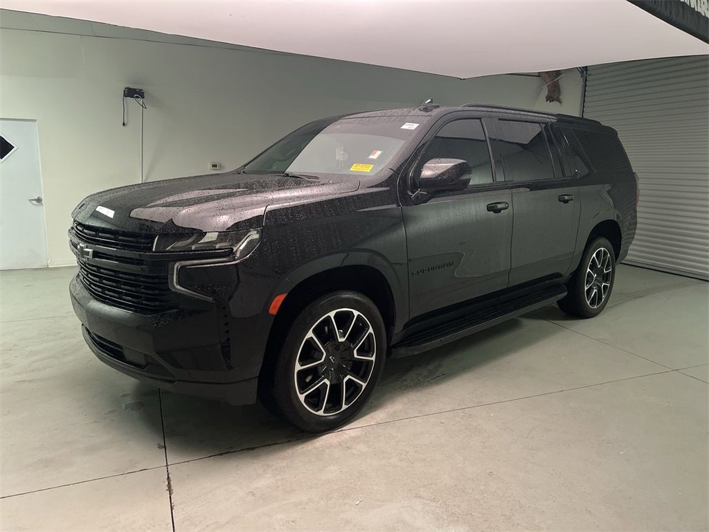 2023 Chevrolet Suburban RST photo 4