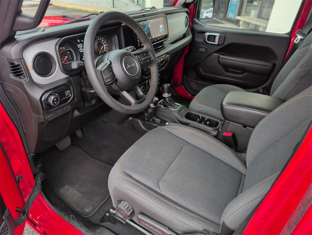 2024 Jeep Gladiator Sport photo 11