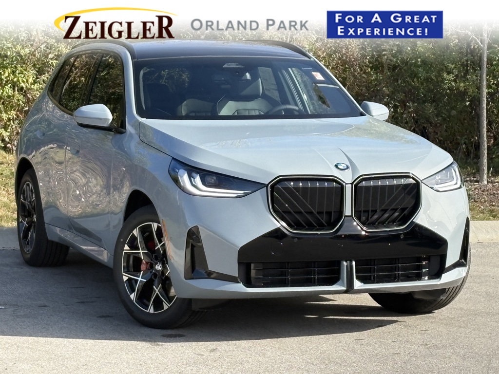 2026 BMW X3 30's photo