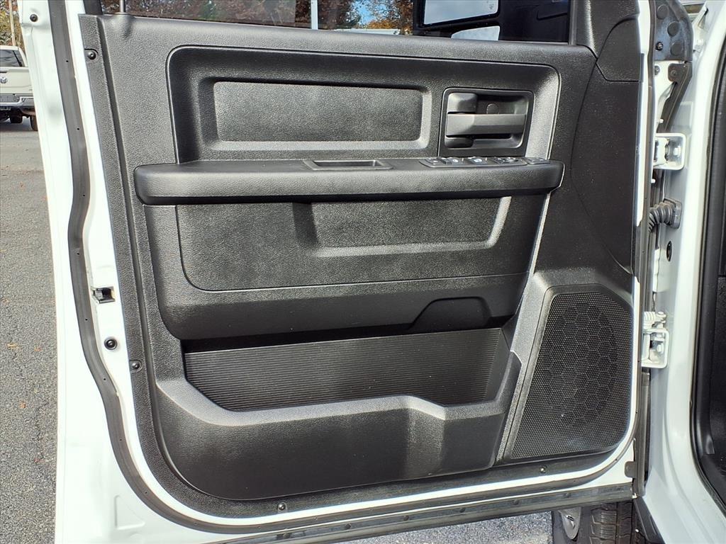 2024 Ram 3500 Tradesman photo 4