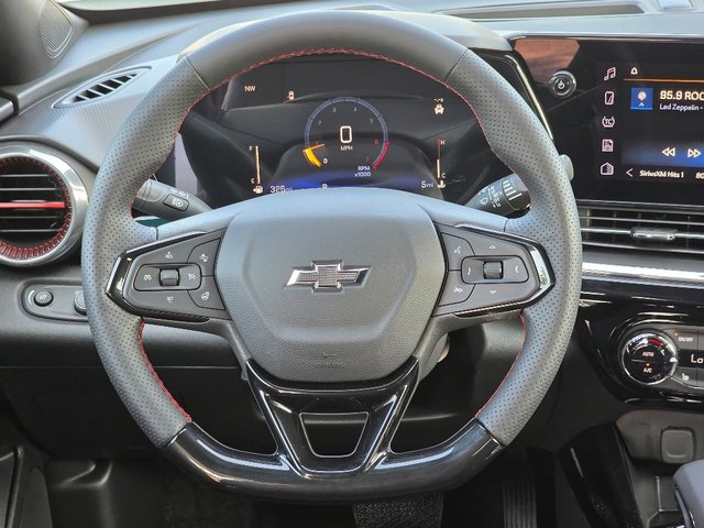 2025 Chevrolet Trax photo 11