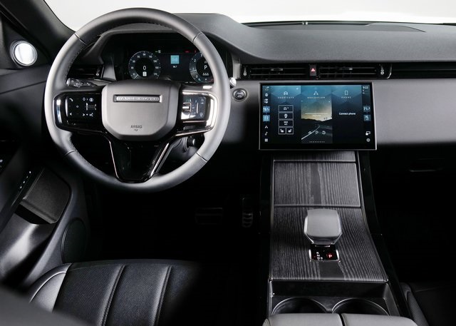 2026 Land Rover Range Rover Evoque Dynamic SE photo 9