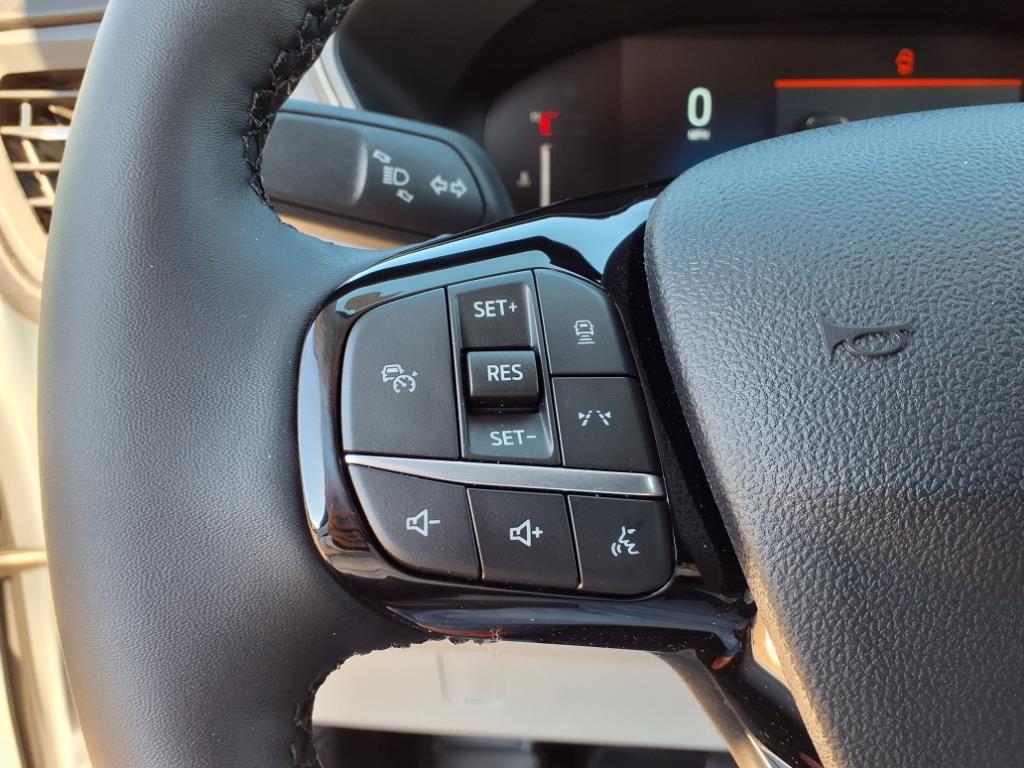 2025 Ford Escape Active photo 13