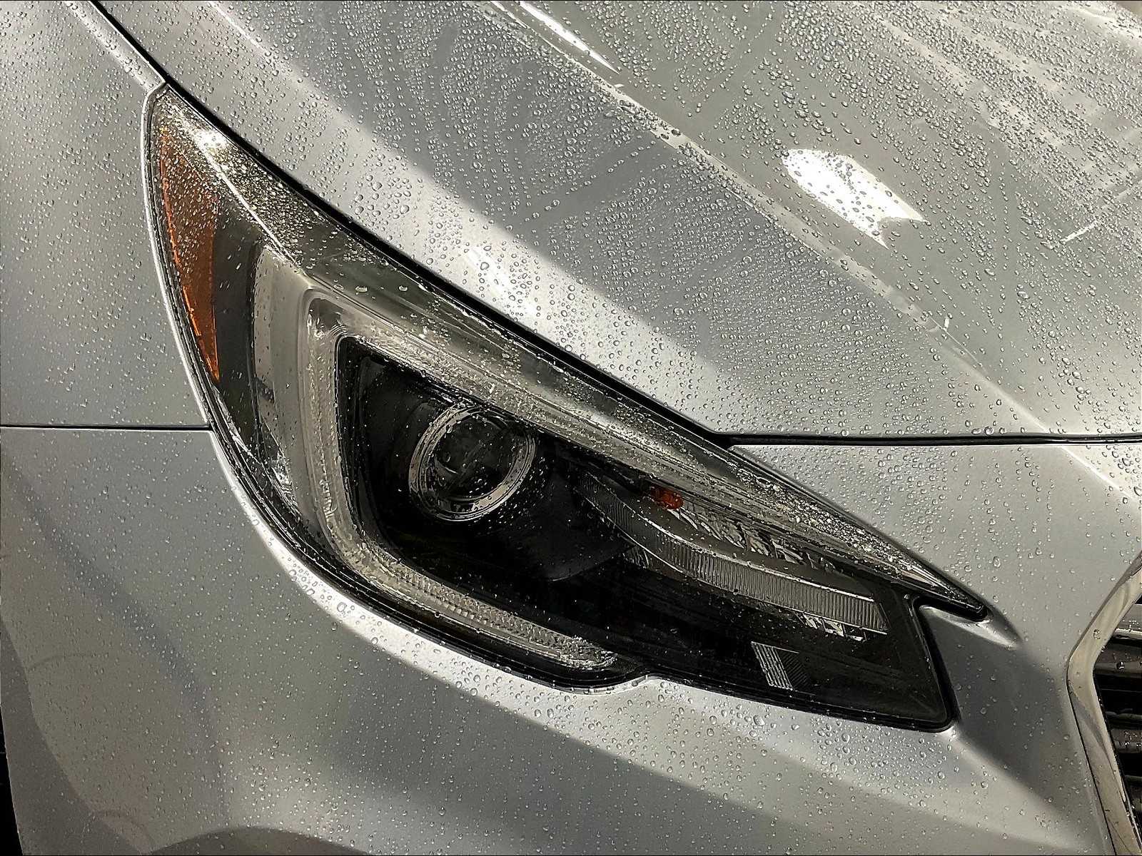 2018 Subaru Legacy Limited photo 31