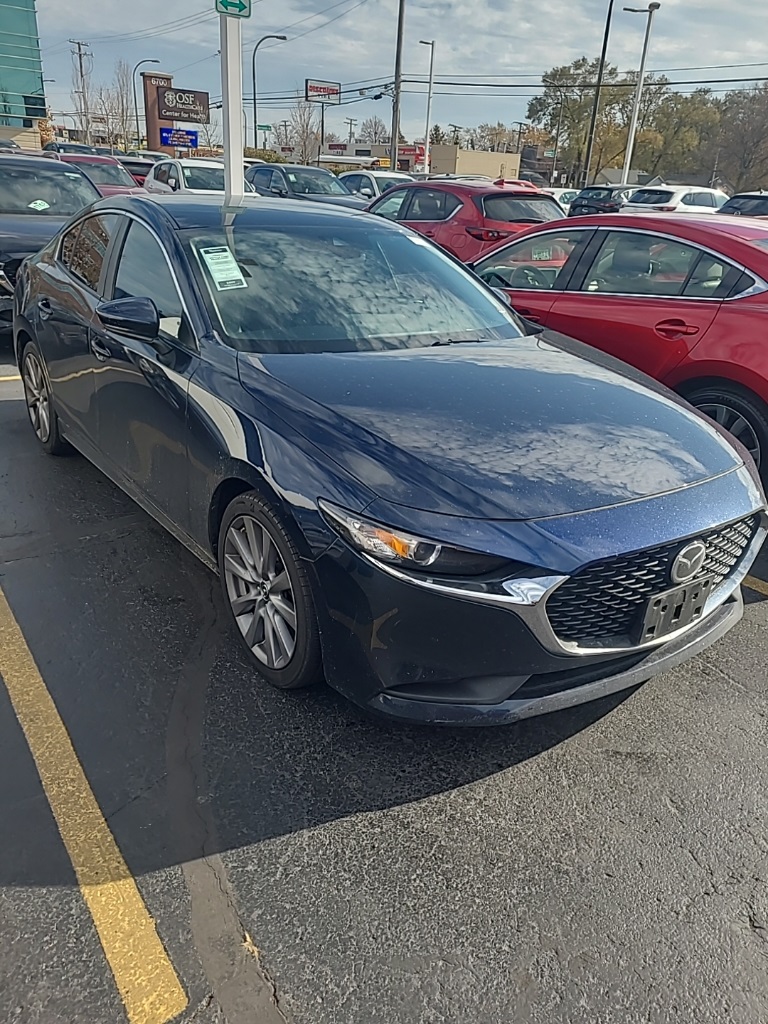 2021 Mazda Mazda3 Select photo 2