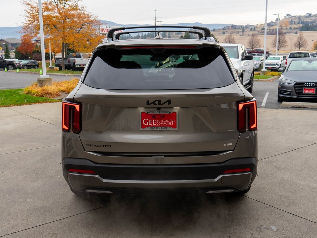 2026 Kia Sorento Plug-In Hybrid SX Prestige photo 3
