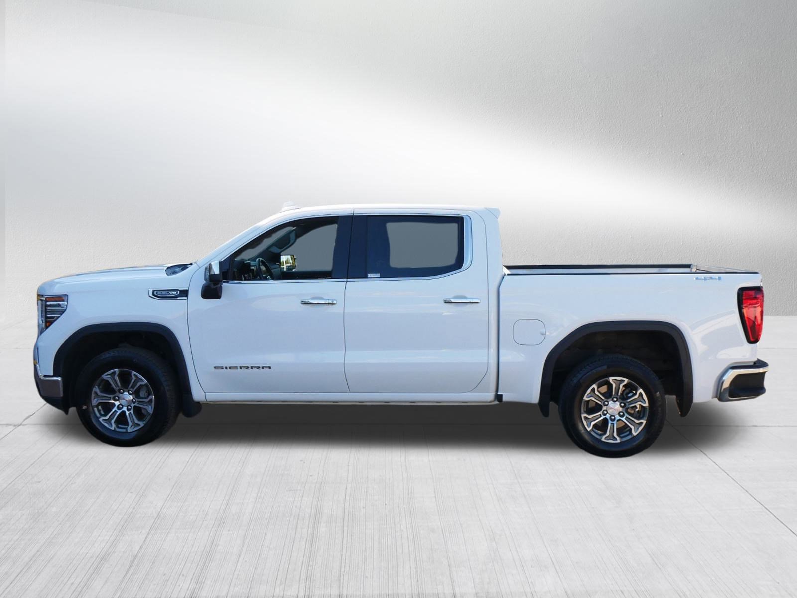 2025 Gmc Sierra 1500 SLT photo 4