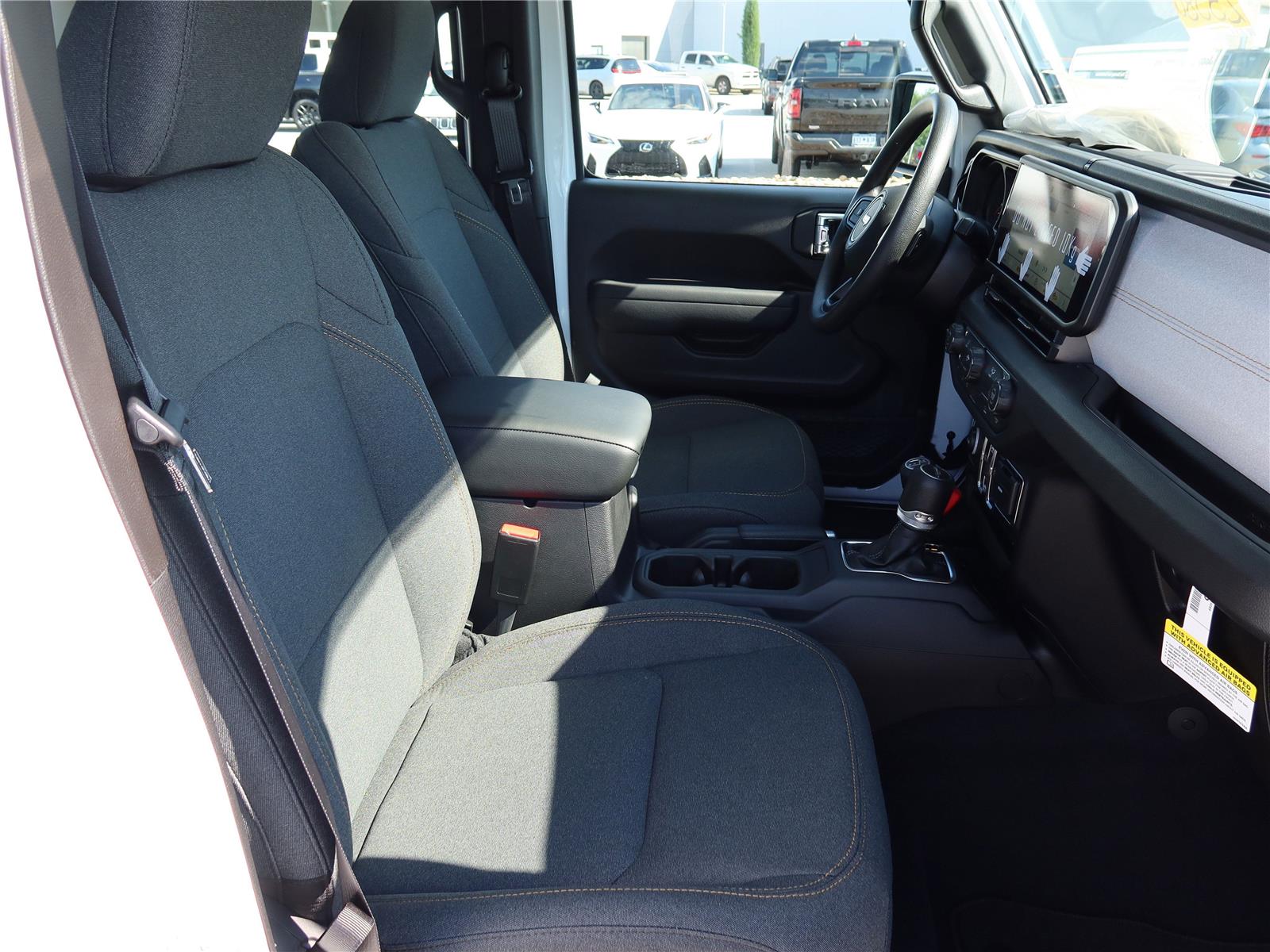 2025 Jeep Gladiator Sport photo 4