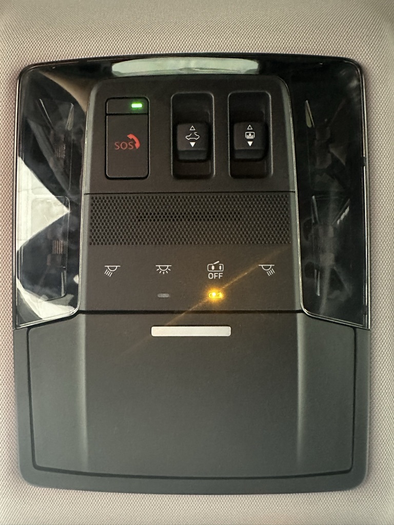2025 Mitsubishi Outlander SE photo 29