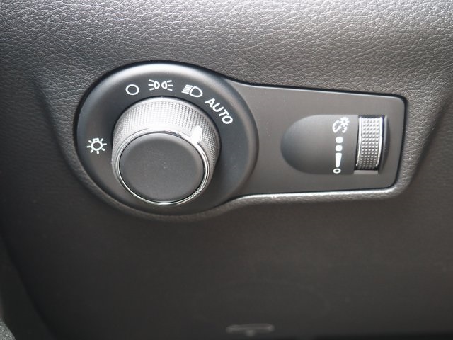 2025 Jeep Compass Sport photo 20