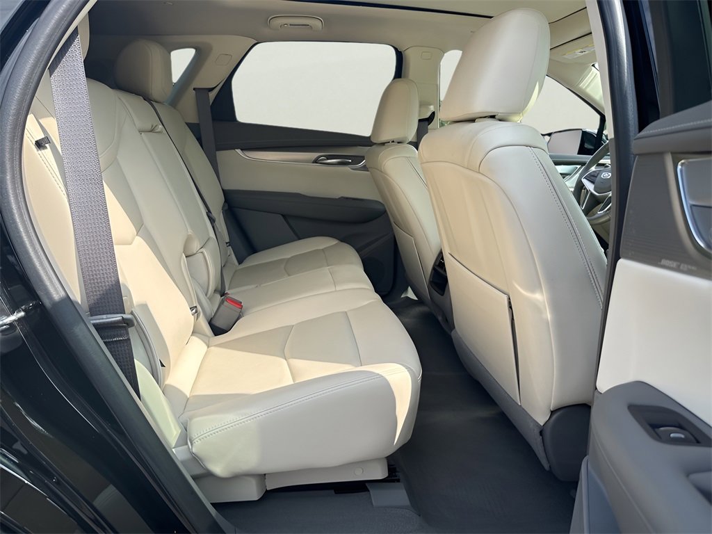 2022 Cadillac XT5 Premium Luxury photo 17