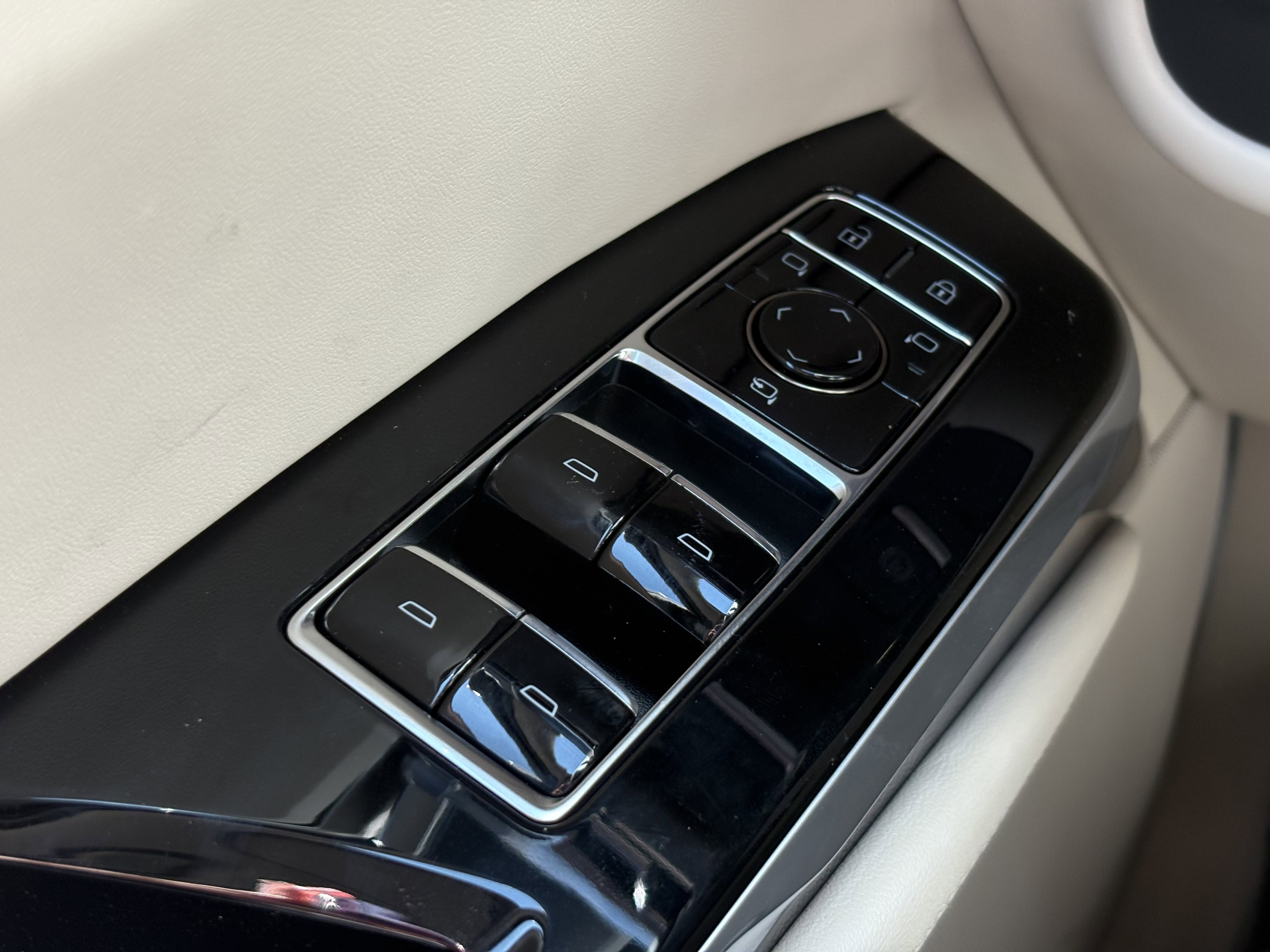 2025 Cadillac Escalade Sport Platinum photo 14