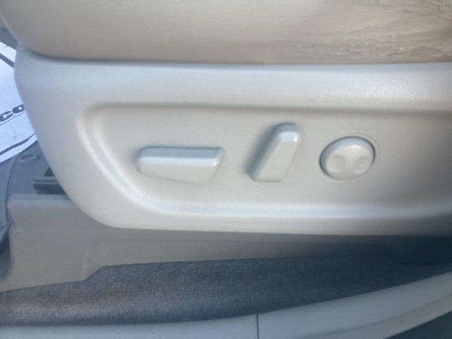 2021 Kia Sedona LX photo 18