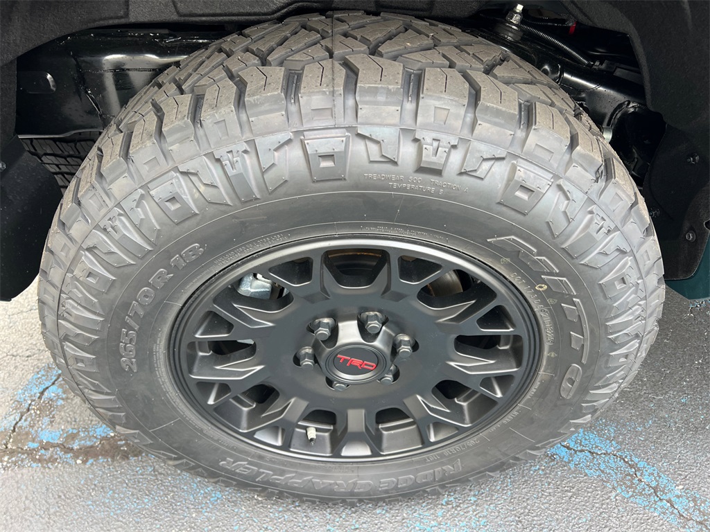 2025 Toyota 4Runner TRD Off-Road Premium photo 17