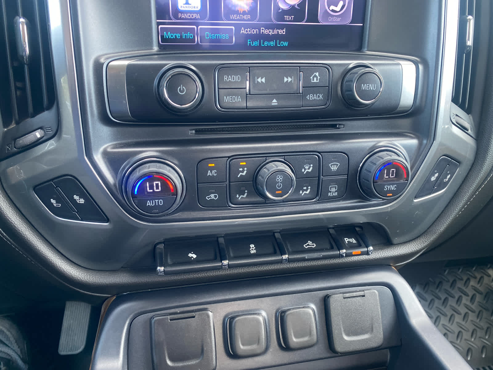 2015 Chevrolet Silverado 1500 LTZ photo 24