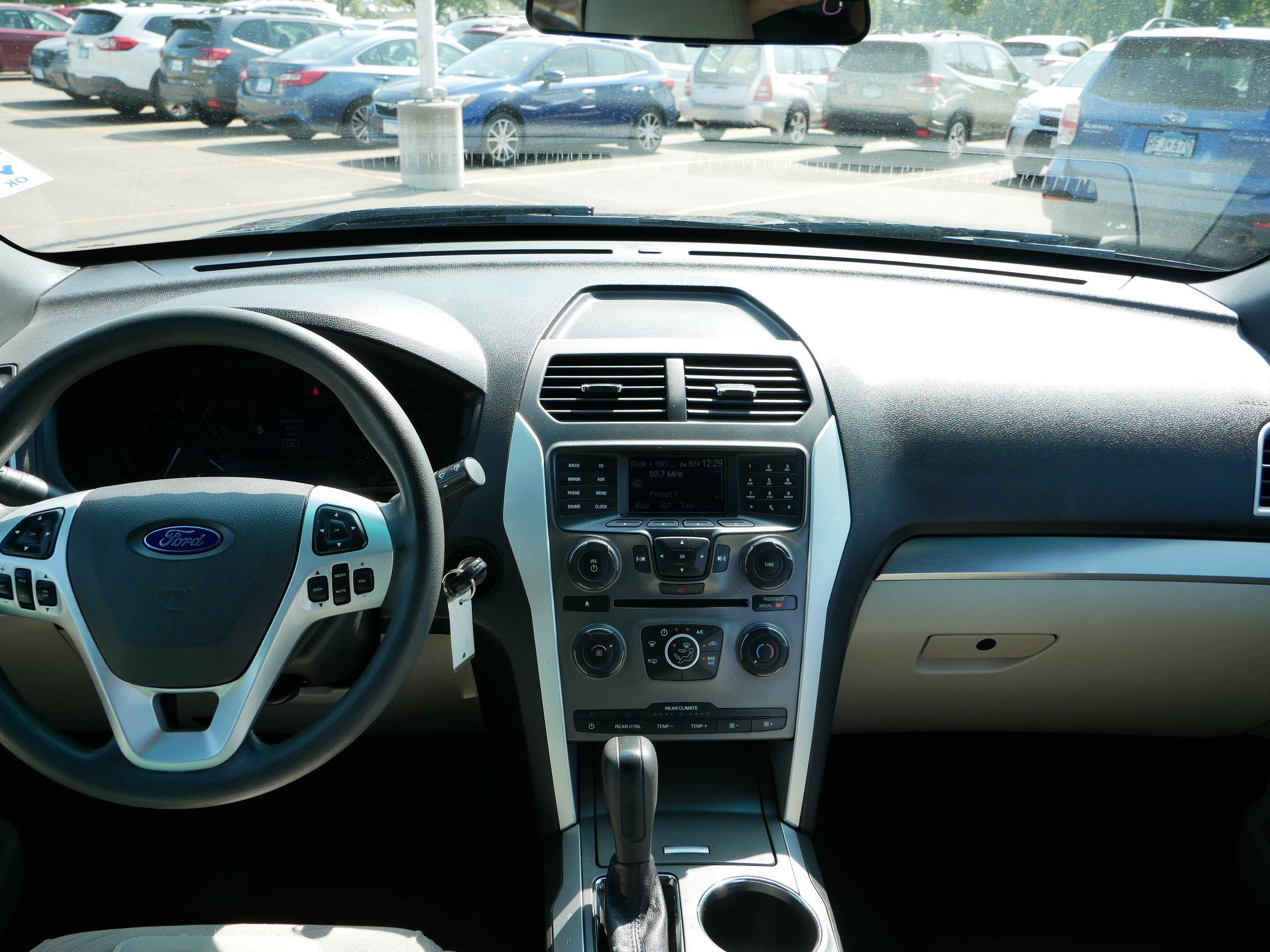 2012 Ford Explorer Base photo 10