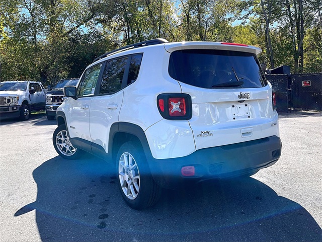 2021 Jeep Renegade Latitude photo 6