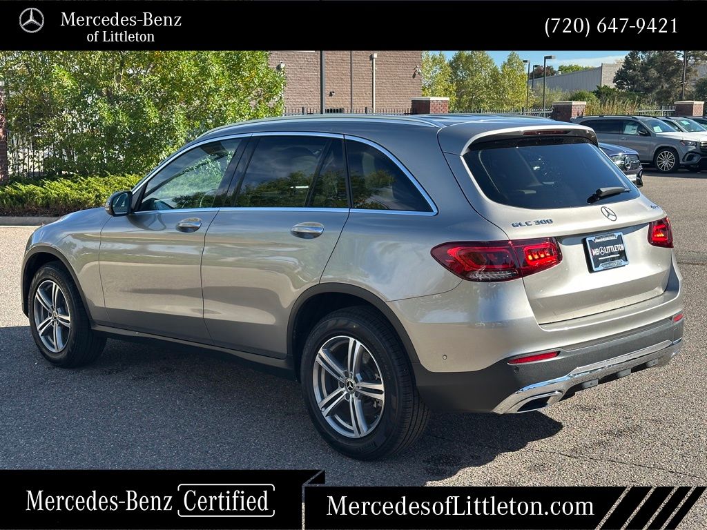 2021 Mercedes Benz GLC 300 4MATIC photo 3