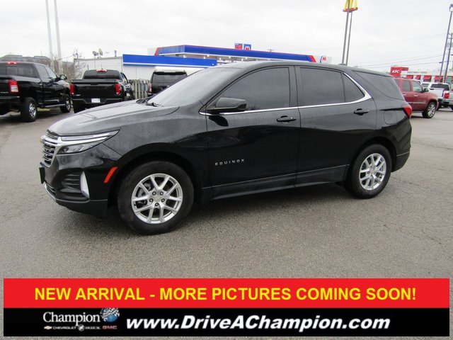 2022 Chevrolet Equinox LT's photo