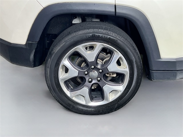 2020 Jeep Compass Limited photo 32