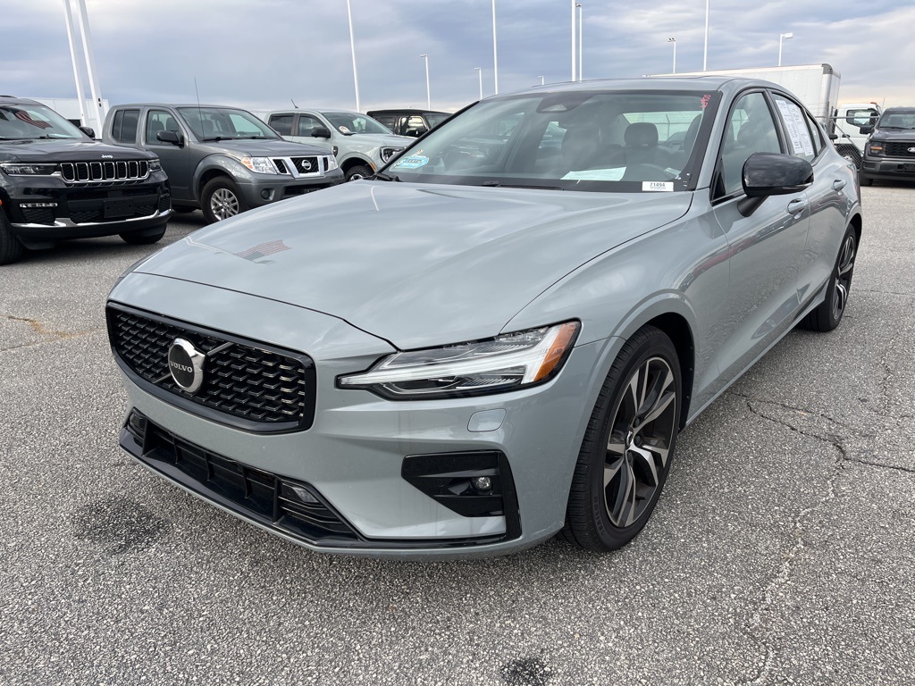 2024 Volvo S60 Core