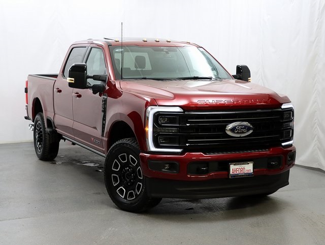 2026 Ford F-250 Super Duty Platinum's photo