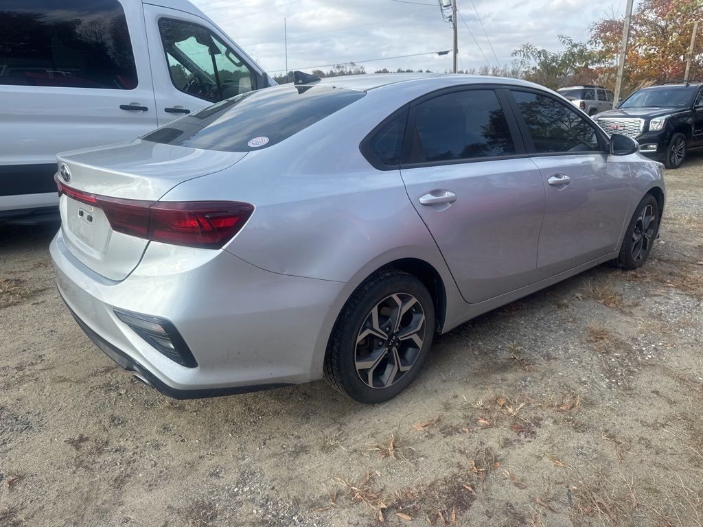 2021 Kia Forte FE LXS photo 4