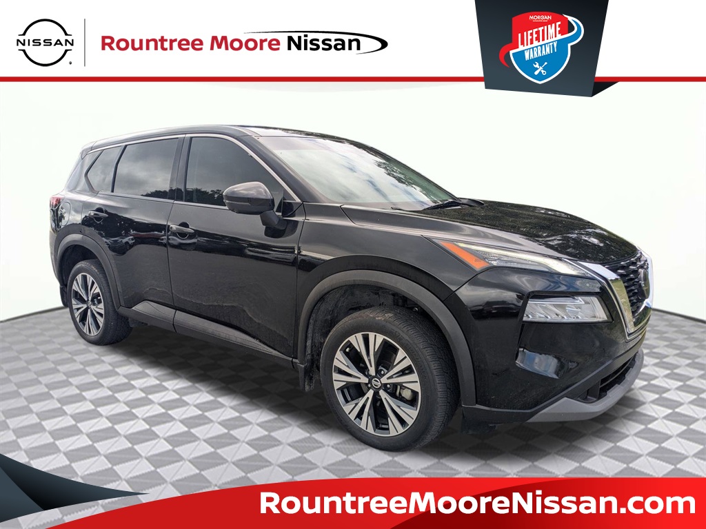 2021 Nissan Rogue SV's photo