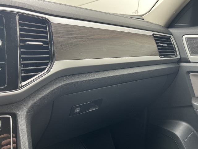 2022 Volkswagen Atlas SE Technology photo 40