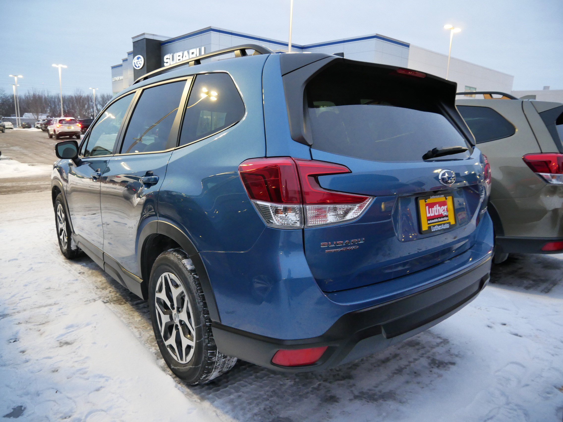 2024 Subaru Forester Premium photo 3