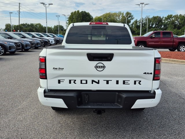 2026 Nissan Frontier SV photo 3