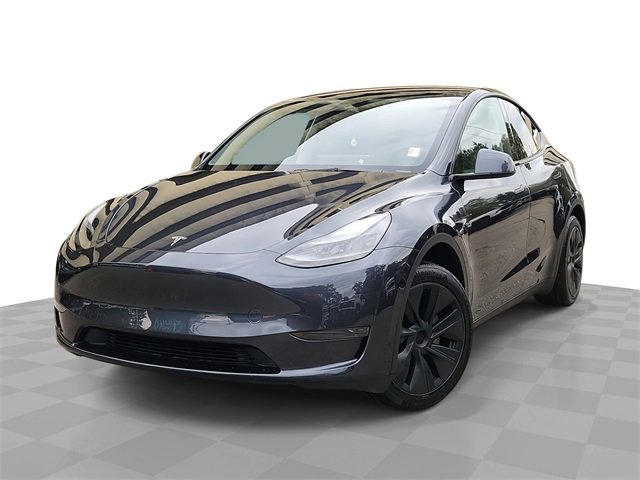 2025 Tesla Model Y Long Range's photo