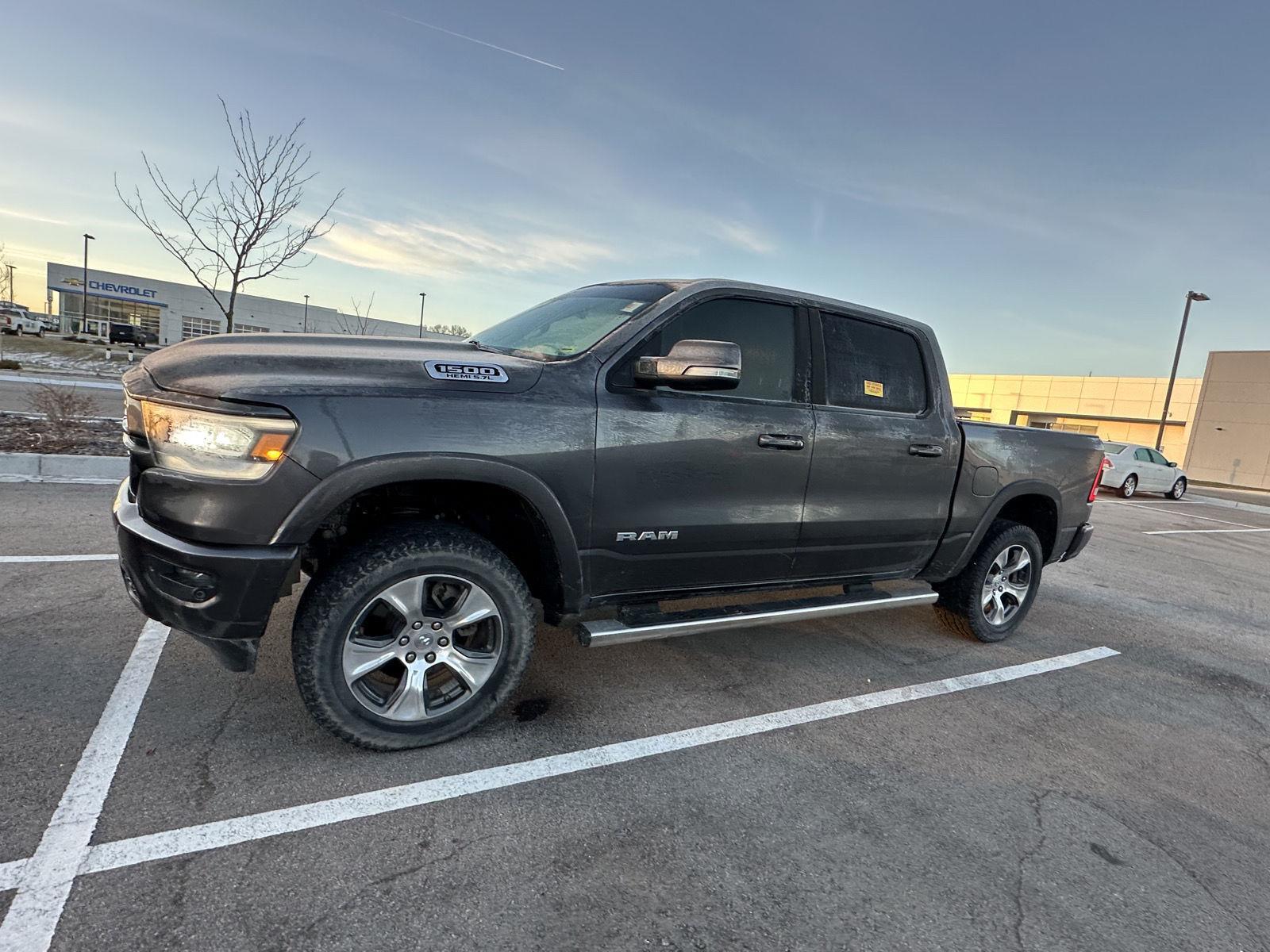 Used 2019 RAM Ram 1500 Pickup Laramie with VIN 1C6SRFJT8KN693083 for sale in Kansas City