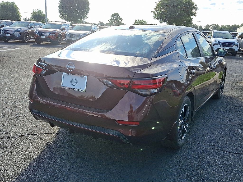 2025 Nissan Sentra SV photo 4