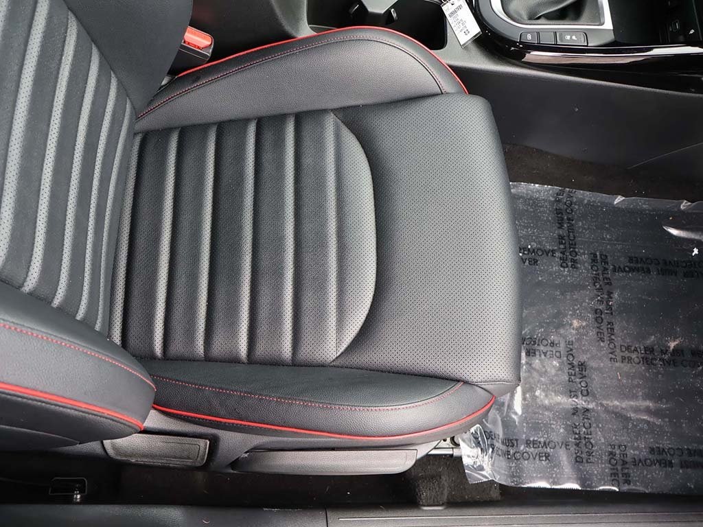 2023 Kia Forte GT photo 33