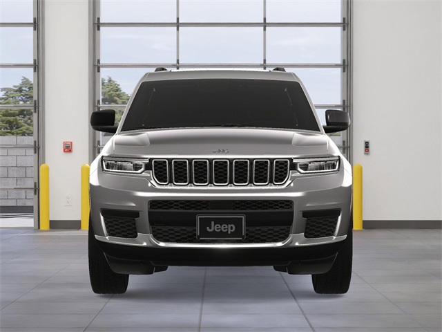 2025 Jeep Grand Cherokee Laredo photo 4