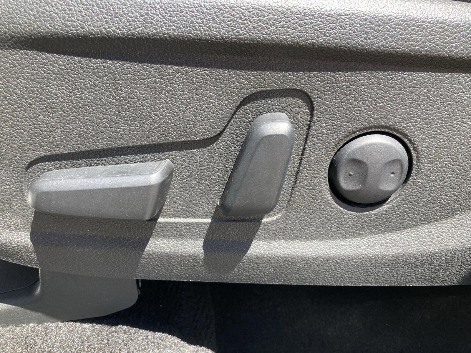 2022 Hyundai Santa Fe SEL Premium photo 30
