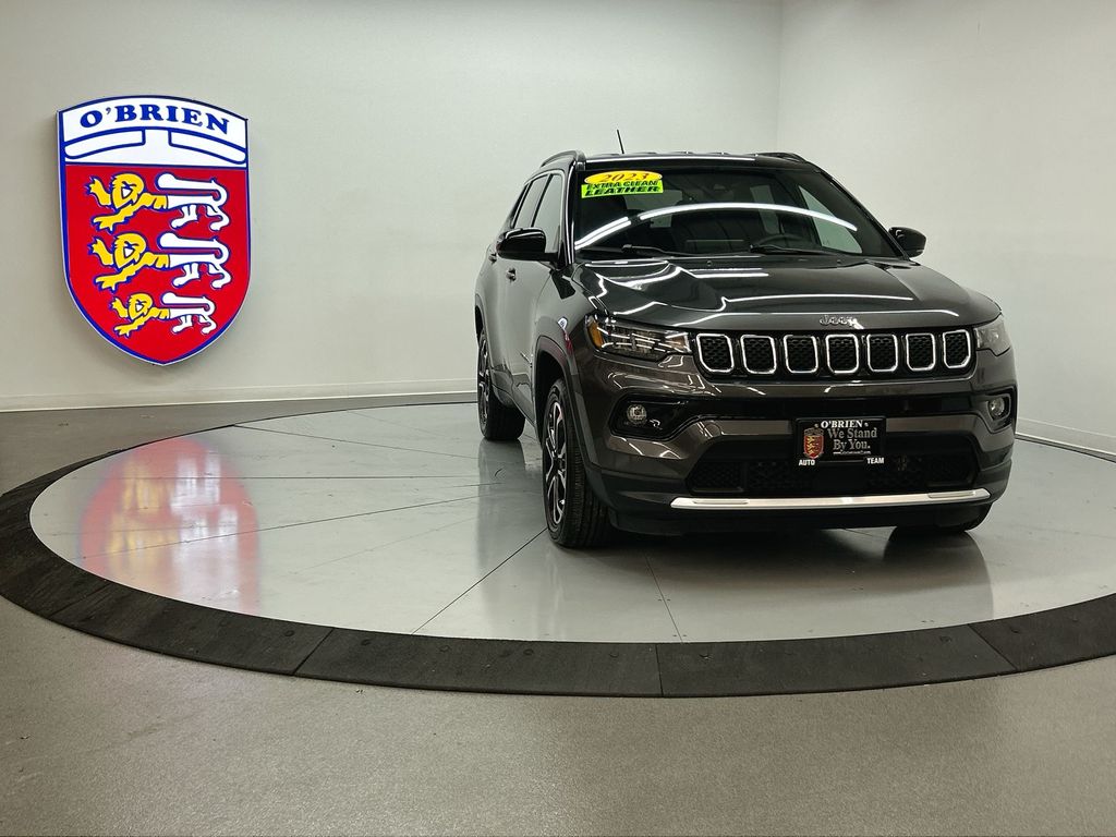 2023 Jeep Compass Limited's photo
