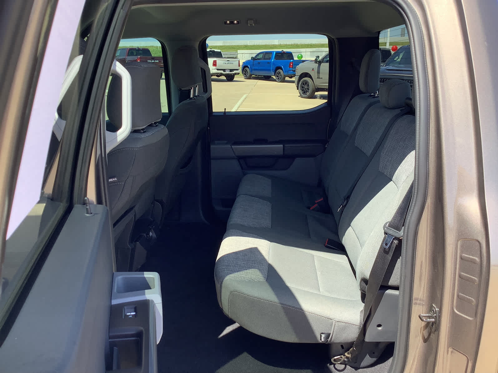 2023 Ford F-150 XLT photo 15