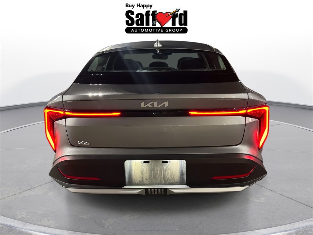 2025 Kia K4 LXS photo 8