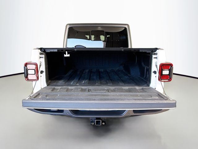 2024 Jeep Gladiator Willys photo 23