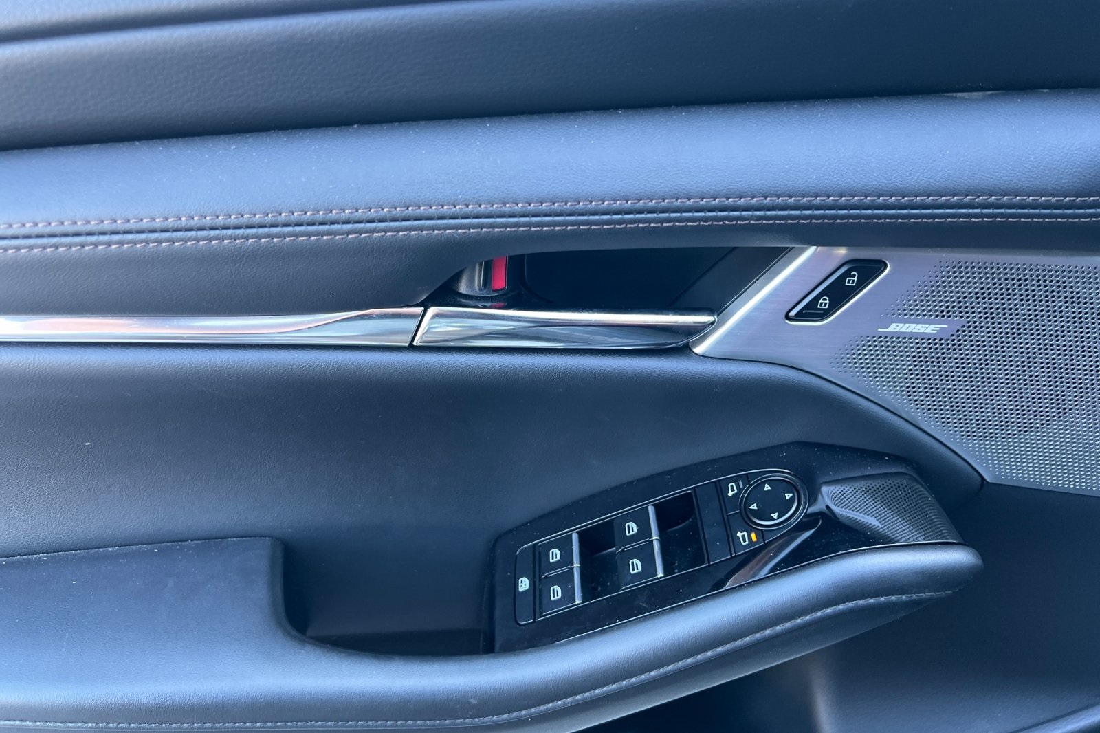 2024 Mazda Mazda3 Premium Plus photo 11