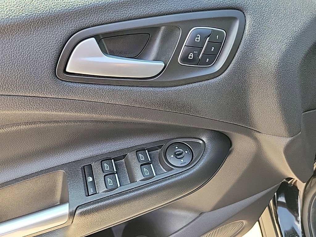 2018 Ford Escape Titanium photo 13