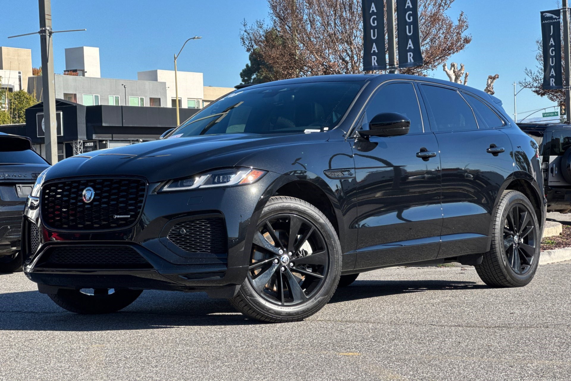 2024 Jaguar F-PACE R-Dynamic S's photo