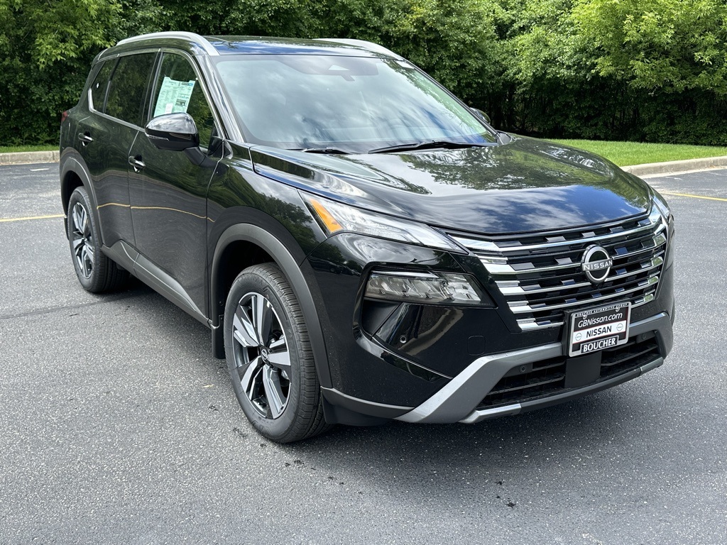 New 2024 Nissan Rogue SL 4D Sport Utility in Greenfield 24NF565