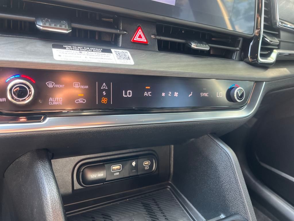 2023 Kia Sportage X-Line photo 12