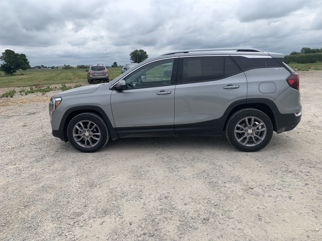 2024 Gmc Terrain SLT photo 6