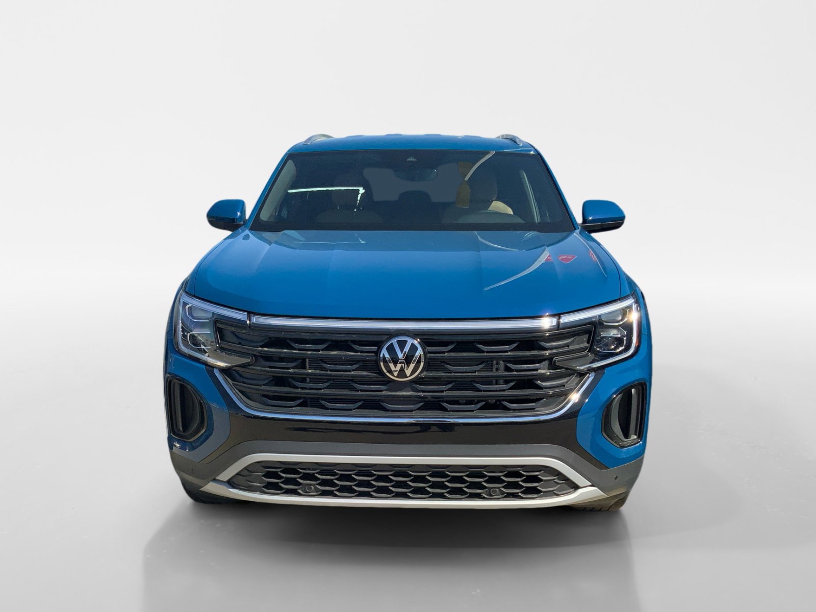 2025 Volkswagen Atlas Cross Sport SE Technology photo 3