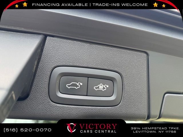 2024 Volvo XC60 B5 Core photo 8